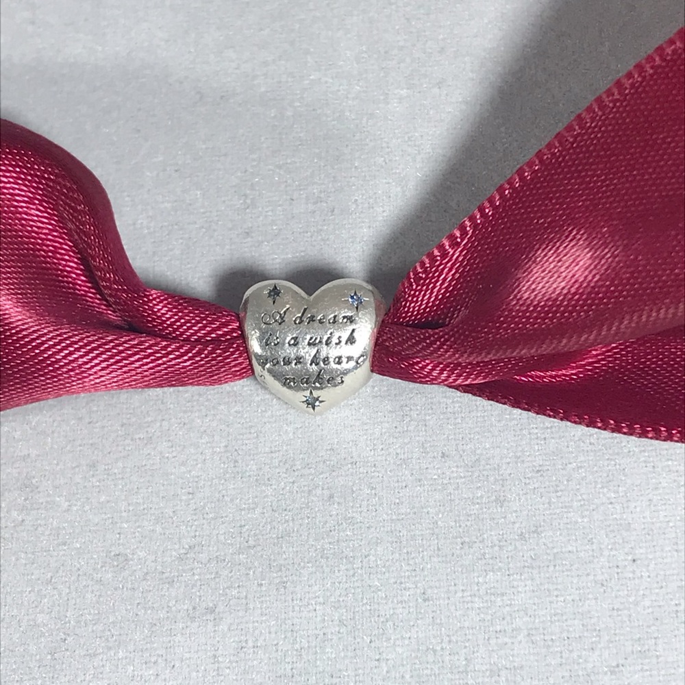Pandora Disney Cinderella Heart Charm